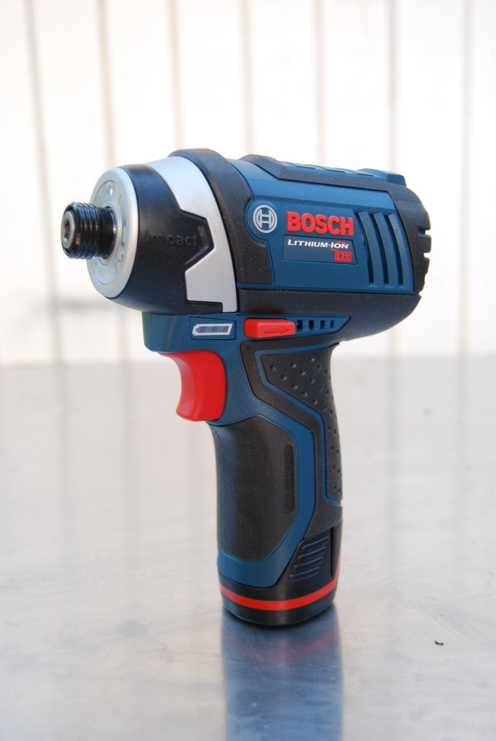 12V vs 18V decision guide